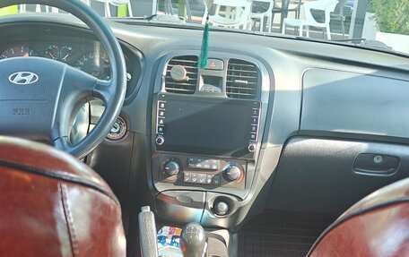 Hyundai Sonata IV рестайлинг, 2007 год, 650 000 рублей, 3 фотография