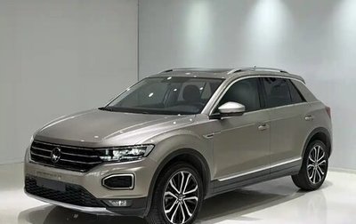 Volkswagen T-Roc I, 2022 год, 1 460 000 рублей, 1 фотография