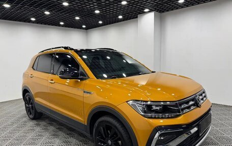 Volkswagen T-Cross I, 2022 год, 1 570 000 рублей, 2 фотография