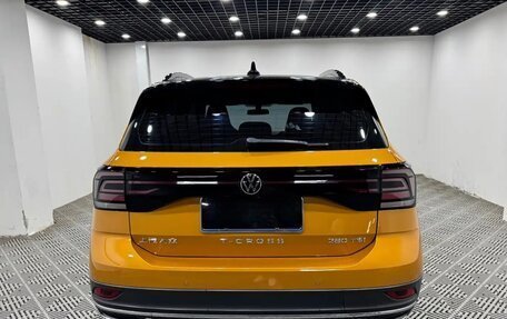 Volkswagen T-Cross I, 2022 год, 1 570 000 рублей, 6 фотография