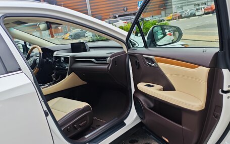 Lexus RX IV рестайлинг, 2019 год, 5 490 000 рублей, 13 фотография