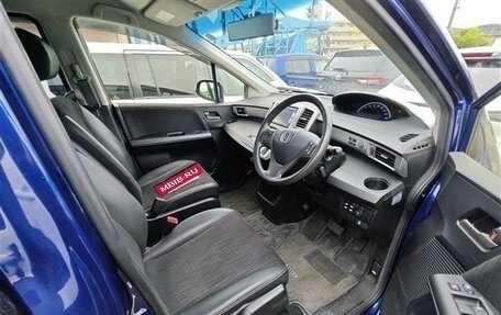 Honda Freed I, 2015 год, 1 050 000 рублей, 8 фотография