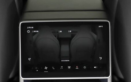 Tesla Model Y I, 2025 год, 8 000 000 рублей, 27 фотография