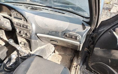 Chevrolet Niva I рестайлинг, 2011 год, 250 000 рублей, 25 фотография