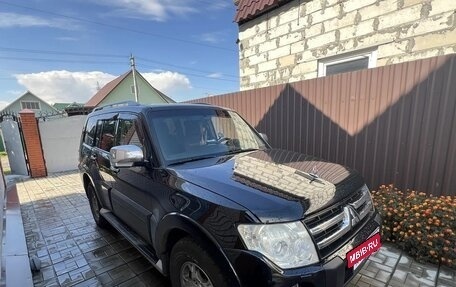 Mitsubishi Pajero IV, 2007 год, 1 750 000 рублей, 10 фотография