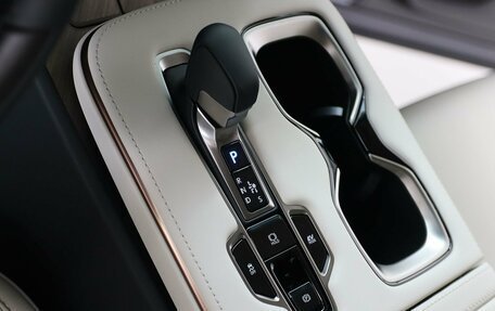 Lexus LM, 2026 год, 18 900 000 рублей, 11 фотография
