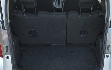 Toyota Ractis I, 2006 год, 570 000 рублей, 14 фотография