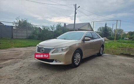Toyota Camry, 2012 год, 1 250 000 рублей, 14 фотография