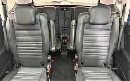 Volkswagen Touran III, 2022 год, 1 600 888 рублей, 20 фотография