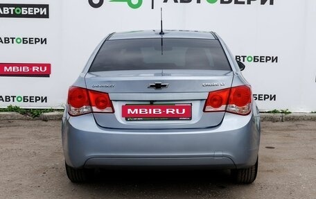 Chevrolet Cruze II, 2010 год, 547 000 рублей, 6 фотография