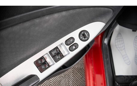 Hyundai Solaris II рестайлинг, 2012 год, 599 000 рублей, 19 фотография
