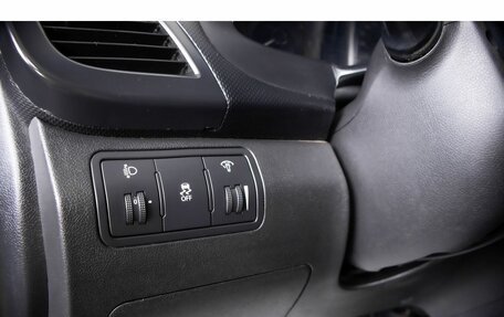 Hyundai Solaris II рестайлинг, 2012 год, 599 000 рублей, 18 фотография