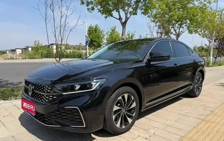 Volkswagen Passat B8 рестайлинг, 2023 год, 2 218 300 рублей, 1 фотография