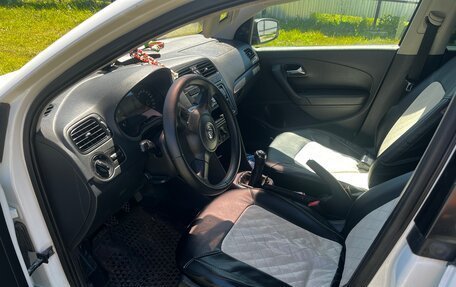 Volkswagen Polo VI (EU Market), 2012 год, 350 000 рублей, 5 фотография