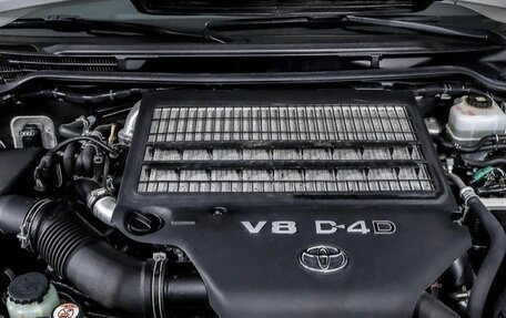 Toyota Land Cruiser 200, 2019 год, 5 999 999 рублей, 10 фотография