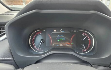 Toyota RAV4, 2019 год, 3 380 000 рублей, 8 фотография