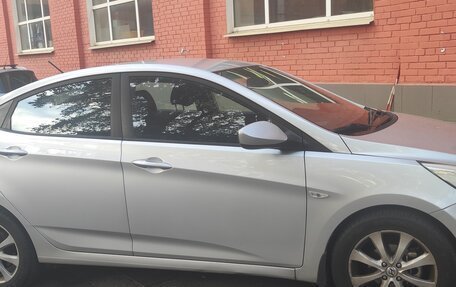 Hyundai Solaris II рестайлинг, 2014 год, 1 200 000 рублей, 7 фотография