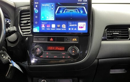 Mitsubishi Outlander III рестайлинг 3, 2019 год, 2 145 000 рублей, 13 фотография