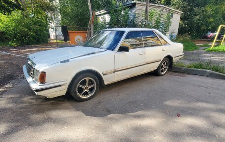 Nissan Laurel IV, 1984 год, 300 000 рублей, 5 фотография