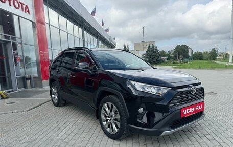 Toyota RAV4, 2020 год, 3 416 000 рублей, 4 фотография