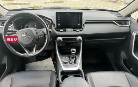 Toyota RAV4, 2020 год, 3 416 000 рублей, 8 фотография