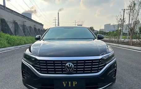 Volkswagen Passat B8 рестайлинг, 2023 год, 2 236 000 рублей, 2 фотография