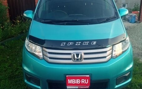 Honda Freed I, 2012 год, 1 200 000 рублей, 1 фотография