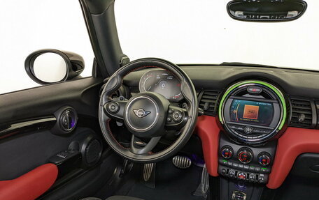 MINI Hatch, 2020 год, 2 990 000 рублей, 25 фотография