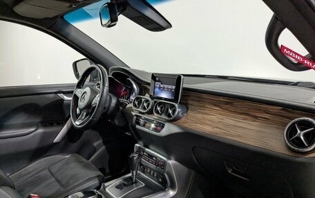Mercedes-Benz X-Класс I, 2018 год, 3 850 000 рублей, 15 фотография