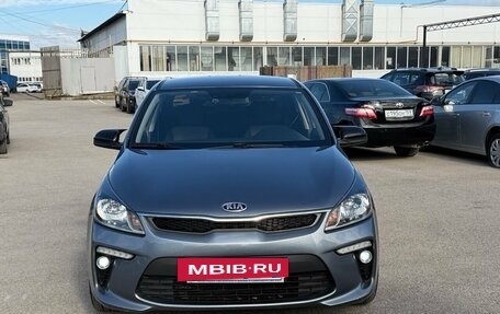 KIA Rio IV, 2018 год, 1 250 000 рублей, 3 фотография