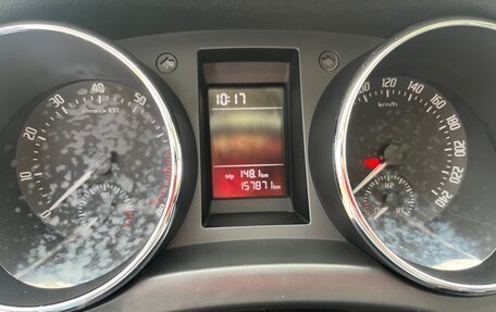 Skoda Yeti I рестайлинг, 2015 год, 1 100 000 рублей, 8 фотография