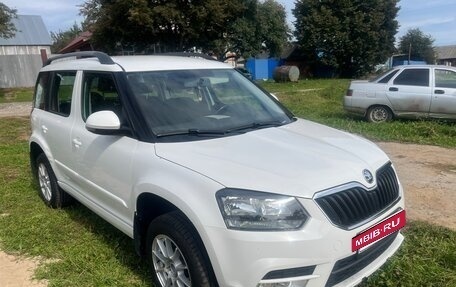Skoda Yeti I рестайлинг, 2015 год, 1 100 000 рублей, 2 фотография