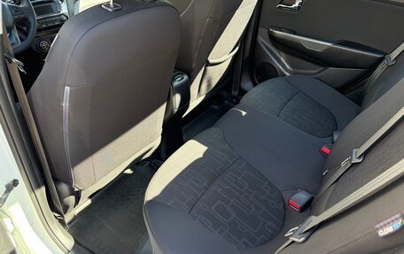 KIA Rio III рестайлинг, 2013 год, 1 050 000 рублей, 33 фотография