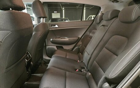 KIA Sportage IV рестайлинг, 2021 год, 2 590 000 рублей, 13 фотография