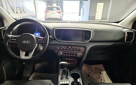 KIA Sportage IV рестайлинг, 2021 год, 2 590 000 рублей, 16 фотография