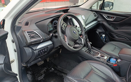 Subaru Forester, 2018 год, 2 500 000 рублей, 6 фотография