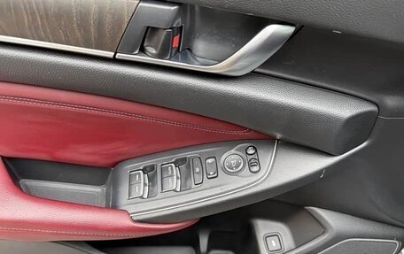 Honda Inspire, 2022 год, 3 600 000 рублей, 15 фотография
