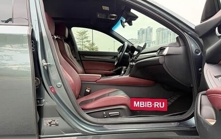 Honda Inspire, 2022 год, 3 600 000 рублей, 19 фотография