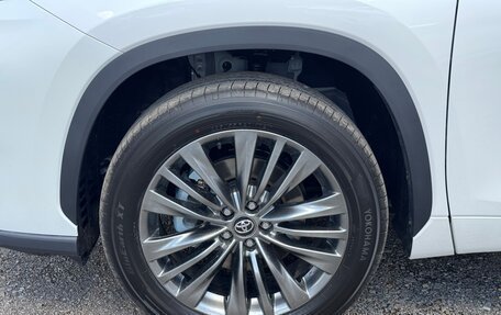 Toyota Highlander, 2026 год, 5 200 000 рублей, 14 фотография
