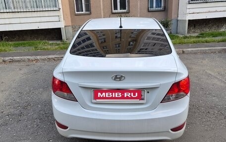 Hyundai Solaris II рестайлинг, 2013 год, 670 000 рублей, 9 фотография