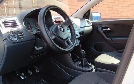 Volkswagen Polo VI (EU Market), 2018 год, 550 000 рублей, 6 фотография