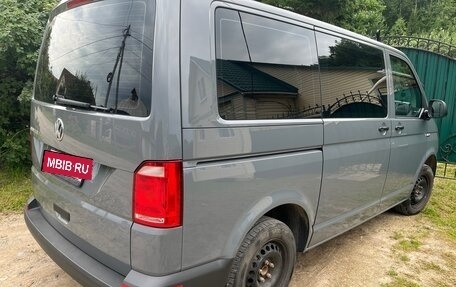 Volkswagen Caravelle T6 рестайлинг, 2019 год, 4 400 000 рублей, 3 фотография