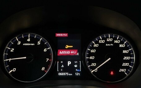 Mitsubishi Outlander III рестайлинг 3, 2018 год, 2 499 000 рублей, 16 фотография
