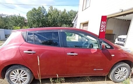 Nissan Leaf I, 2012 год, 850 000 рублей, 7 фотография