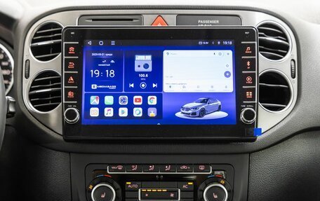 Volkswagen Tiguan I, 2010 год, 928 000 рублей, 16 фотография