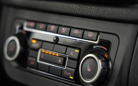Volkswagen Tiguan I, 2010 год, 928 000 рублей, 25 фотография