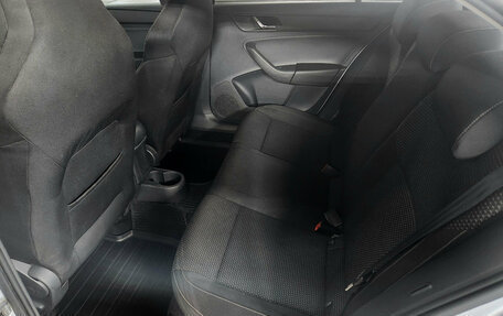 Skoda Rapid I, 2015 год, 799 000 рублей, 18 фотография