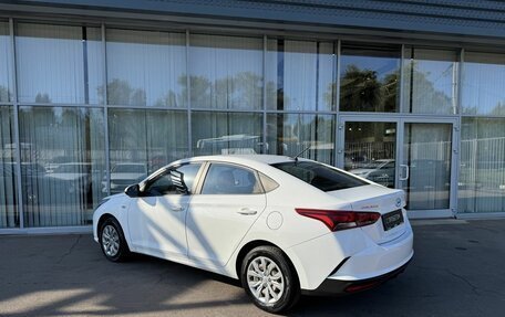 Hyundai Solaris II рестайлинг, 2021 год, 1 400 000 рублей, 7 фотография