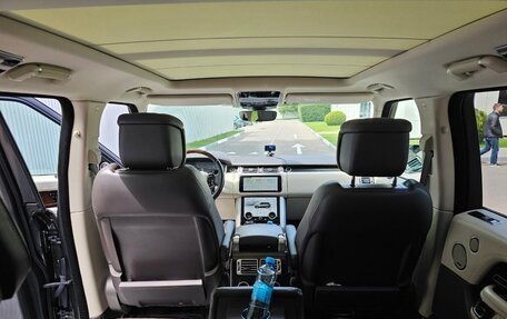 Land Rover Range Rover IV рестайлинг, 2018 год, 6 500 000 рублей, 11 фотография