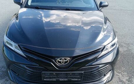 Toyota Camry, 2018 год, 2 550 000 рублей, 4 фотография